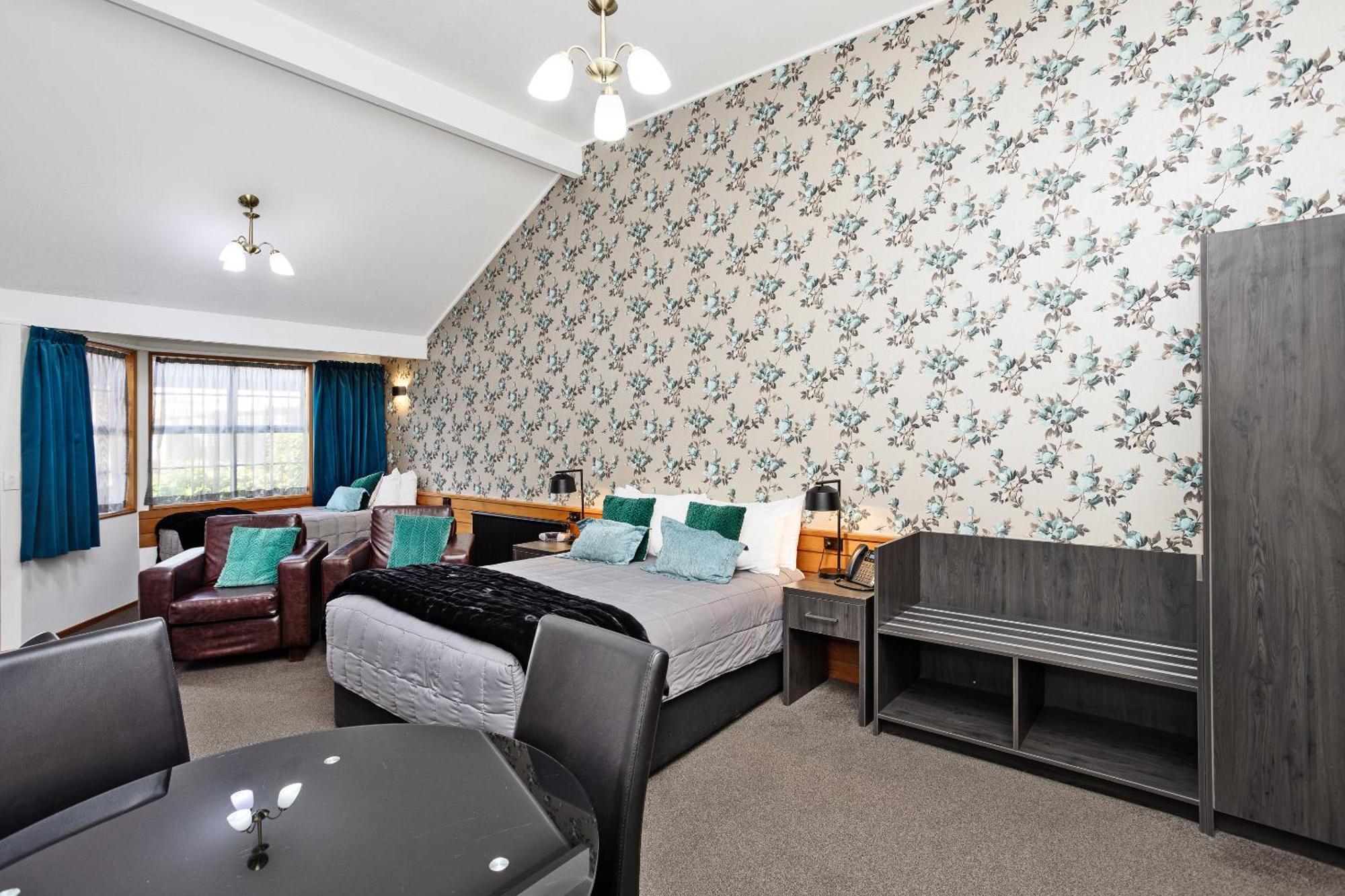 Balmoral Lodge Motel Інверкаргілл Екстер'єр фото